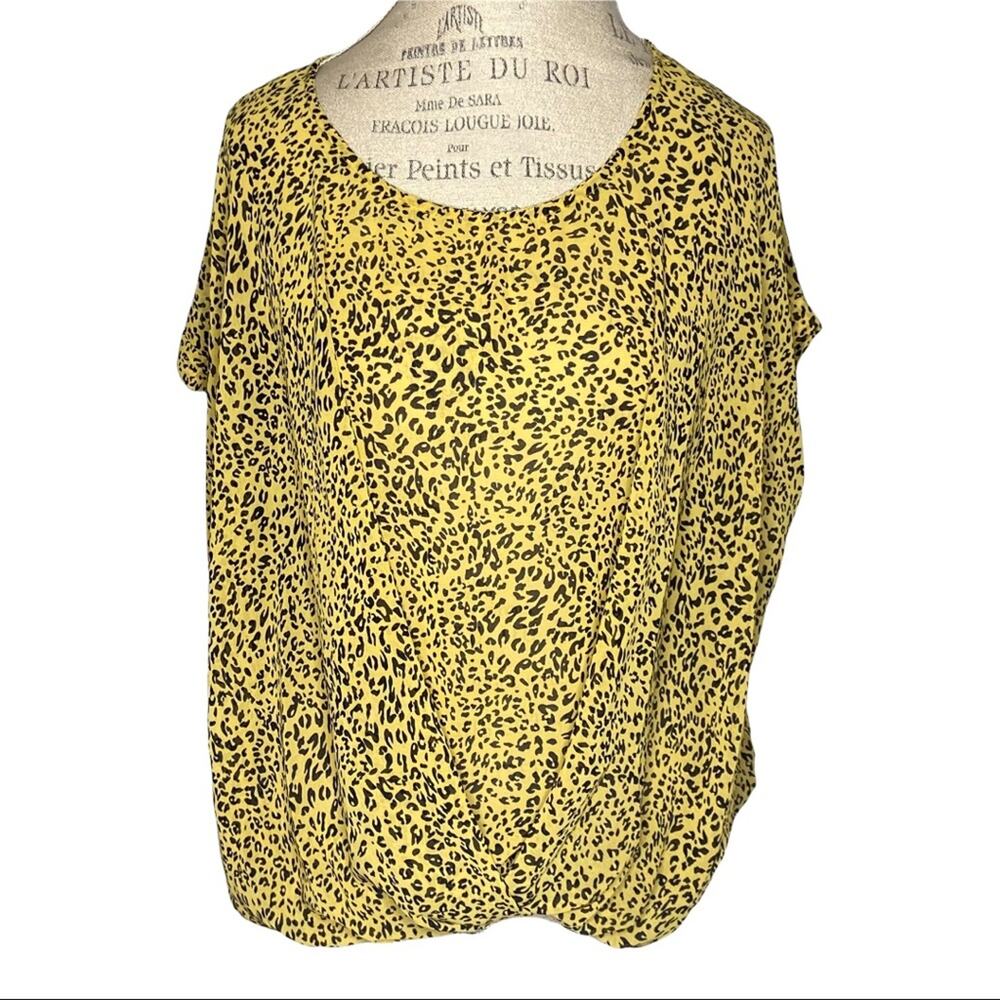 Umgee Yellow & Black Leopard Print Sheer Lightweight Blouse Size Small